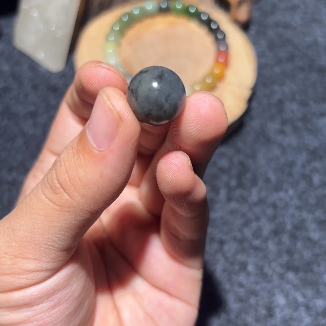 雲***处和田玉未镶嵌手链