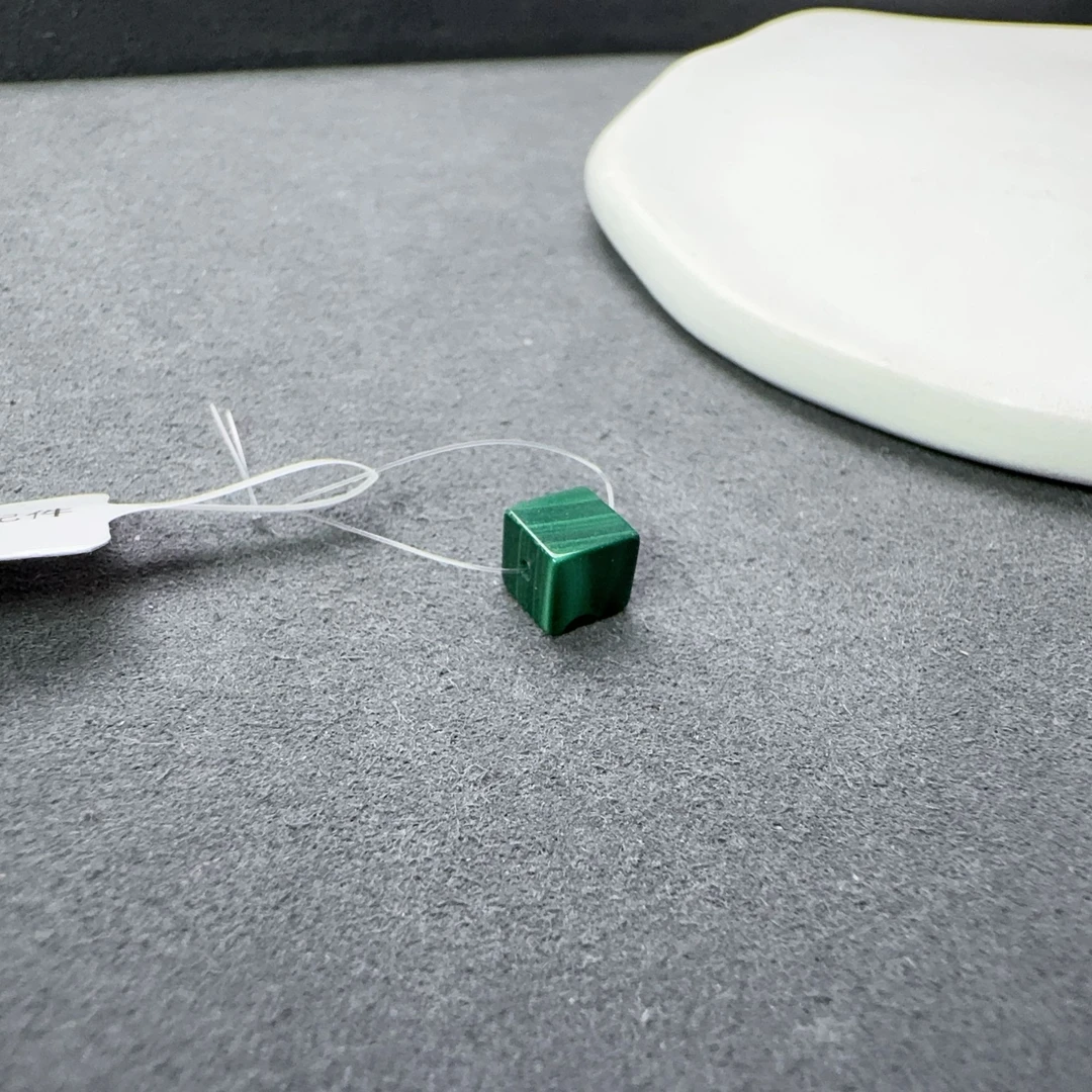 孔雀石方块配件6mm+