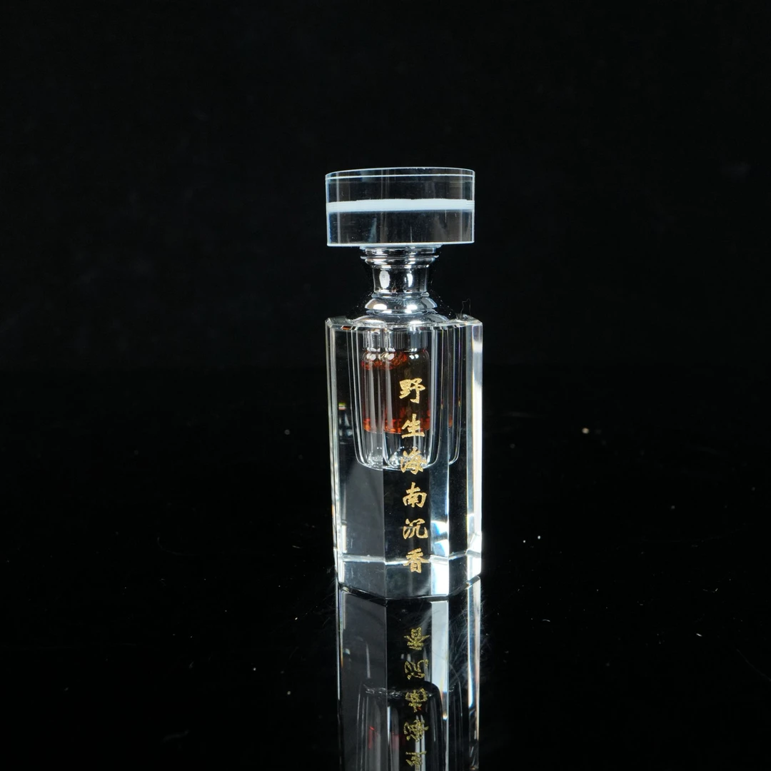 B8657 野生海南沉香精油 1g