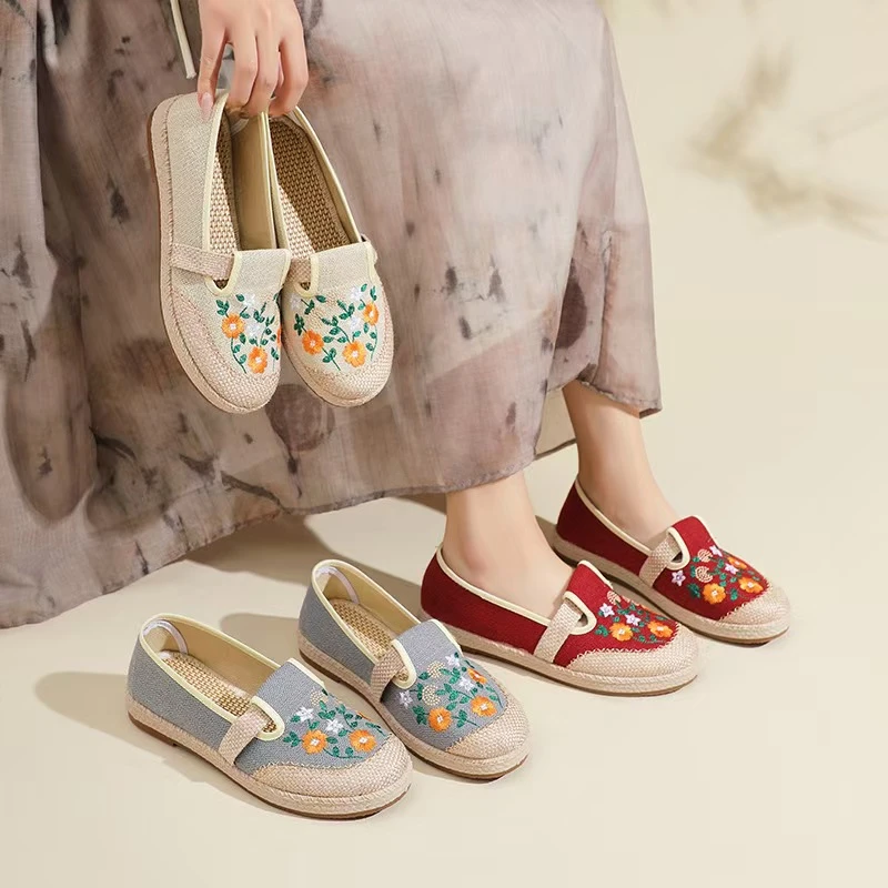 春夏新款女士布鞋平底百搭妈妈鞋一脚蹬懒人鞋渔夫鞋