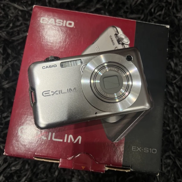 9新 Casio/卡西欧 卡西欧s10 日版 顺丰发货