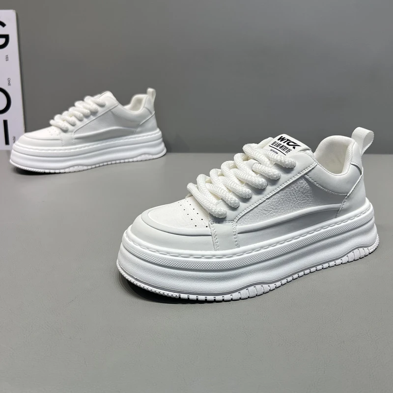 秋季新款简约厚底轻奢韩版网红爆款休闲鞋百搭潮流时尚青春潮男鞋