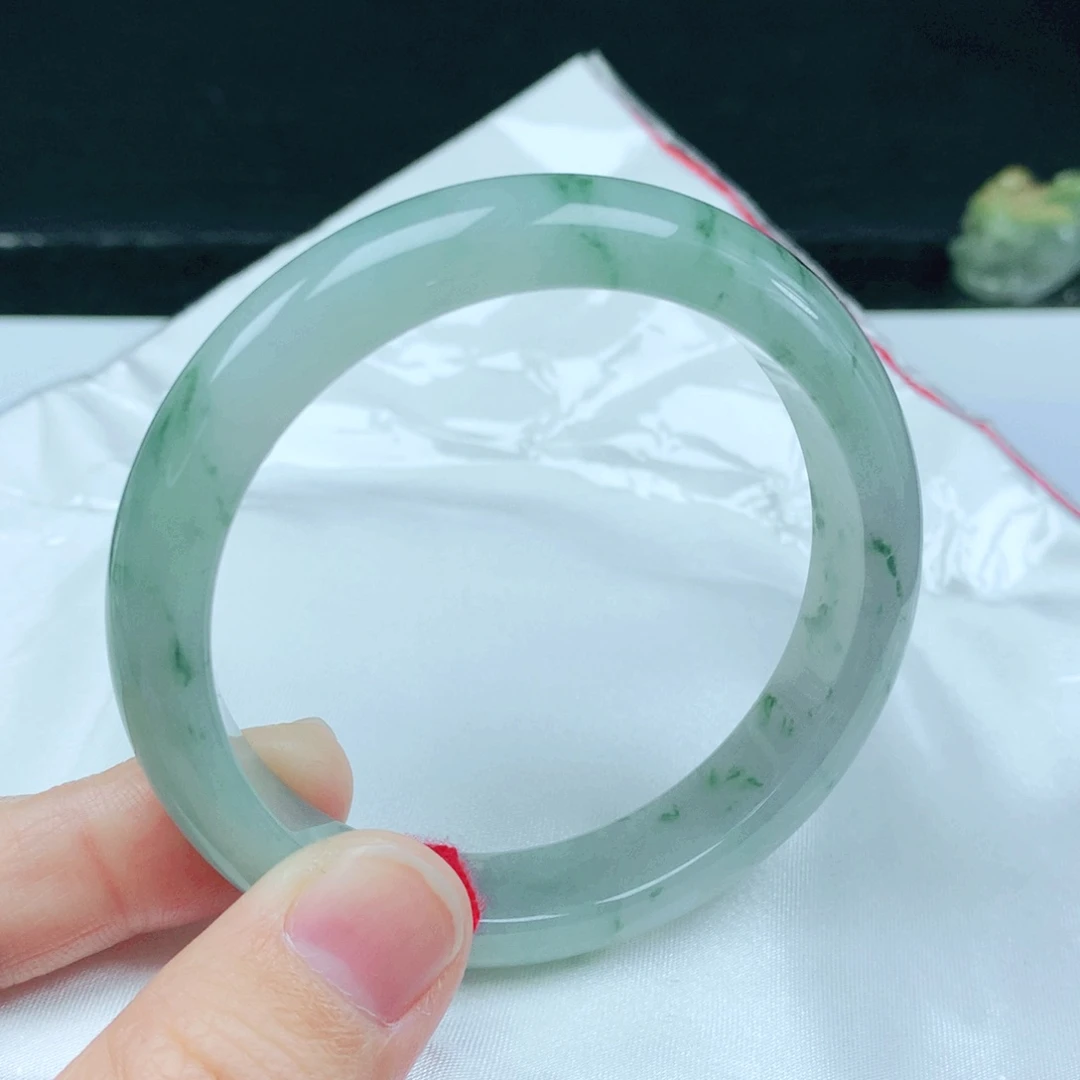 未镶嵌手镯翡翠53