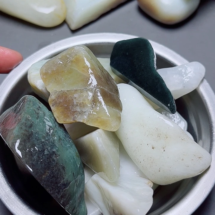 和田玉珠宝奇石未镶嵌