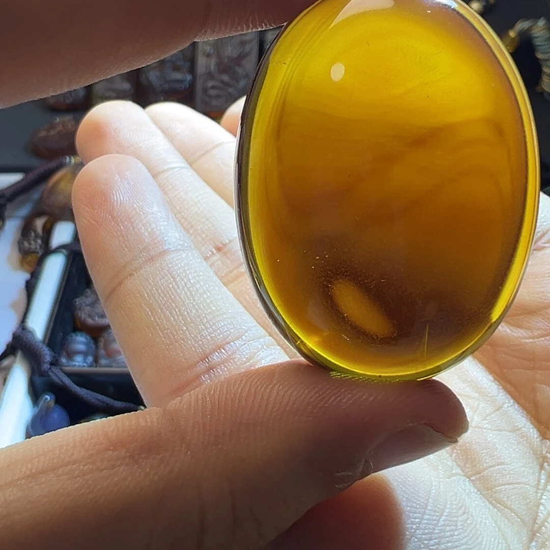 琥珀未镶嵌裸石茶珀