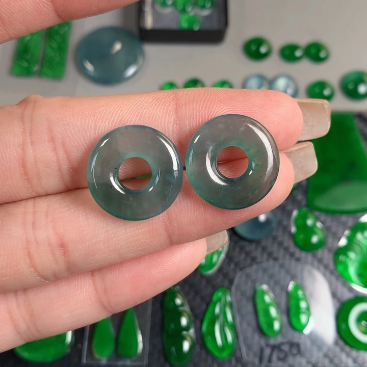 翡翠散珠16.65/2.8翡翠翡翠