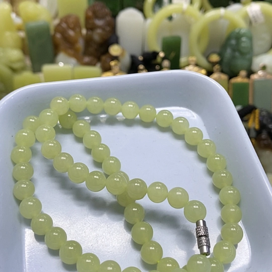 【闪购商品】颈饰未镶嵌和田玉