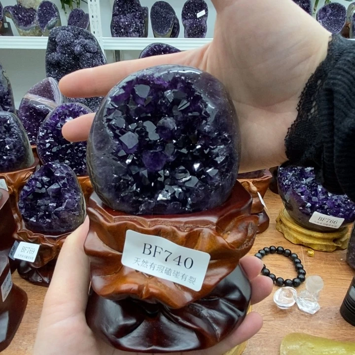紫晶大型摆件（非配饰）未镶嵌