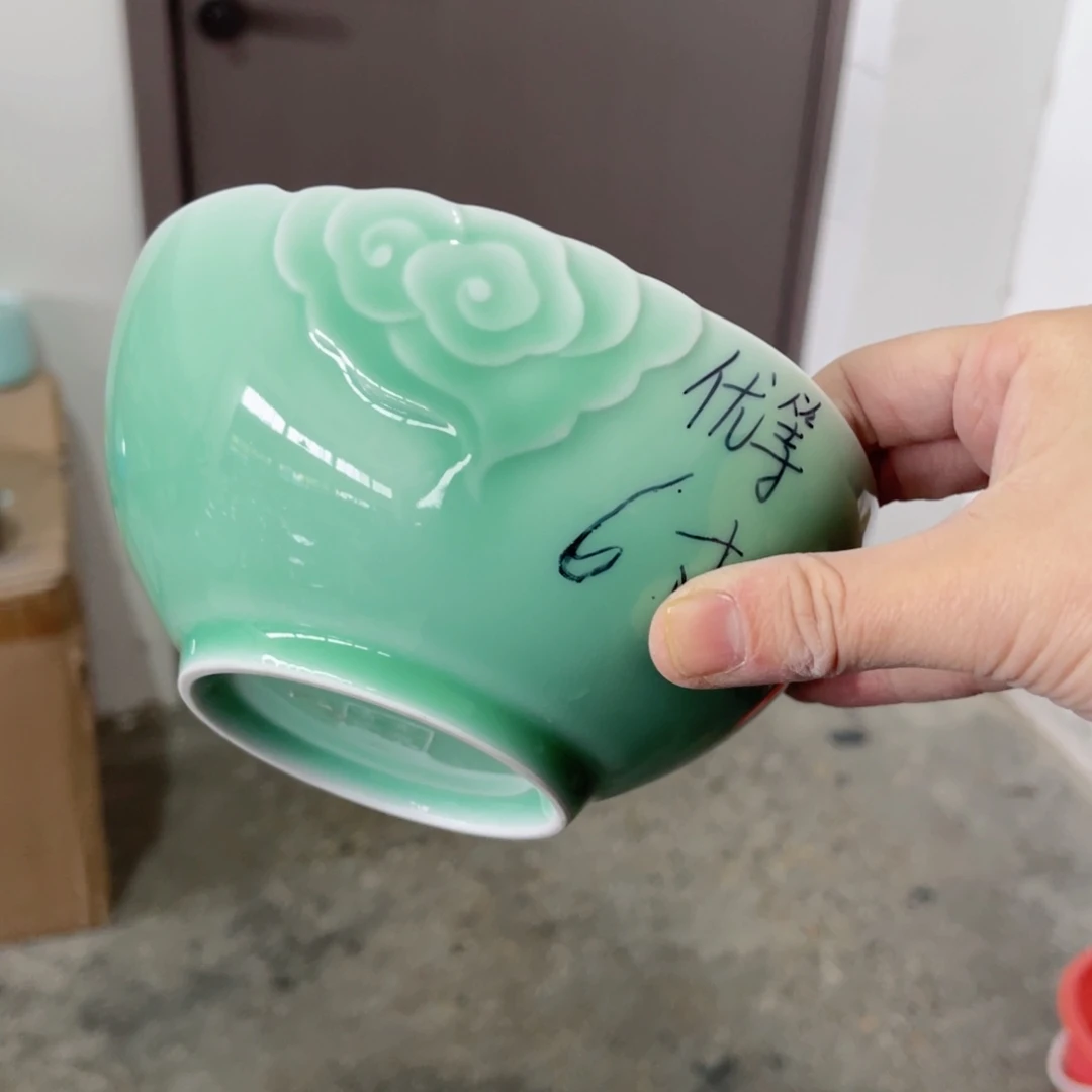 瓷片哈哈哈哈哈哈哈哈