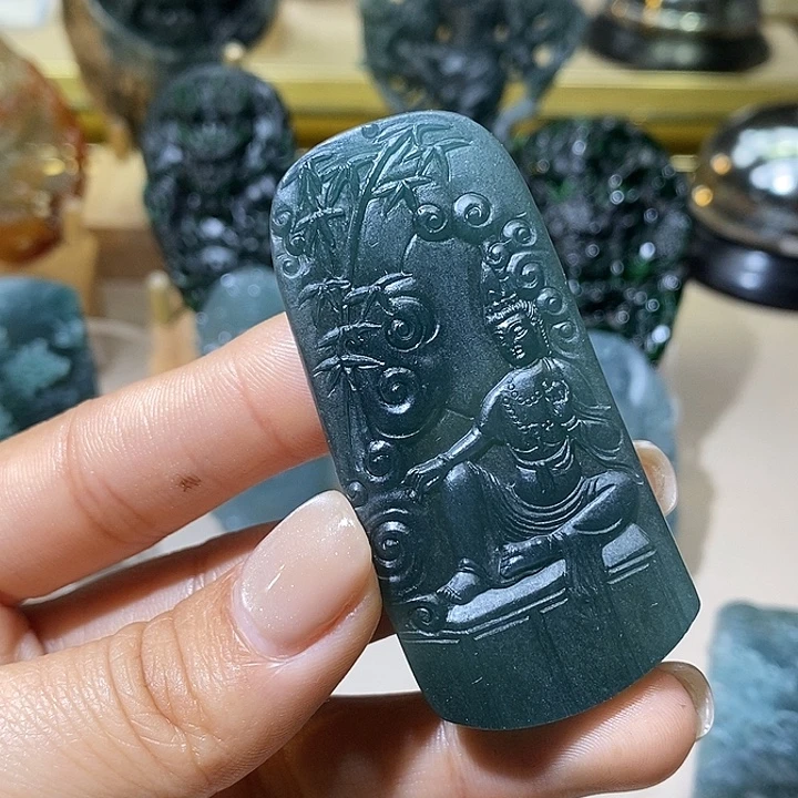 定制翡翠未镶嵌翡翠