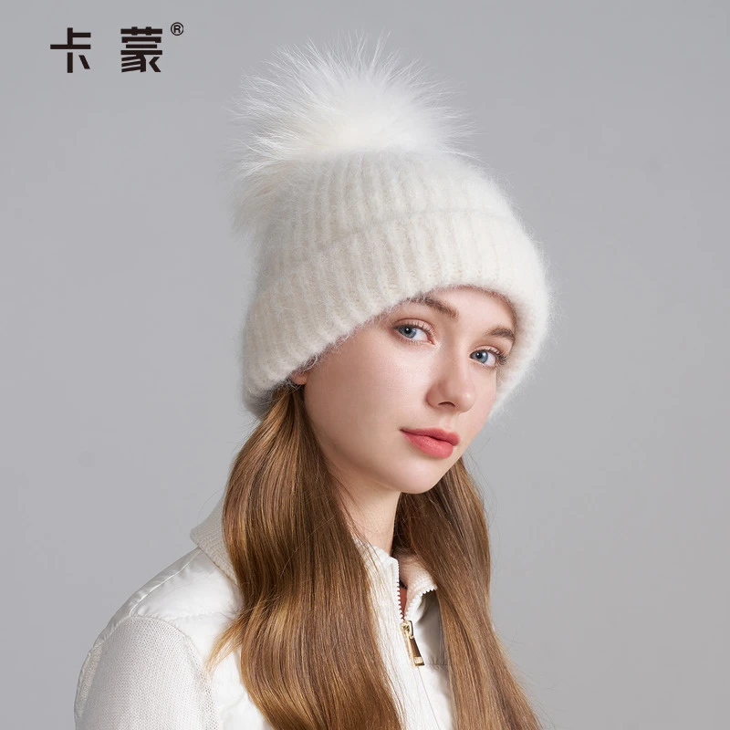 卡蒙毛绒毛球针织帽女2025新款秋冬高级感防寒保暖护耳百搭毛线帽
