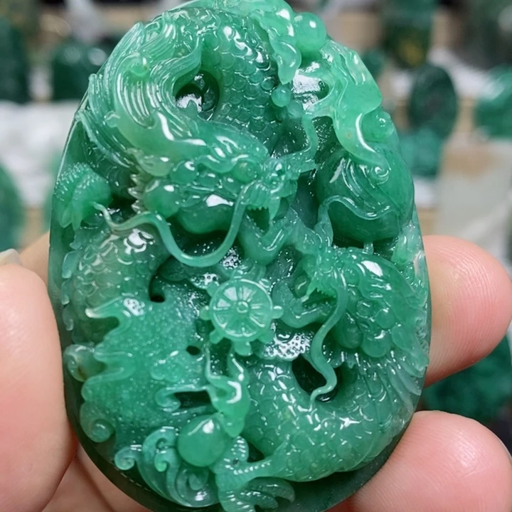 未镶嵌独山玉颈饰