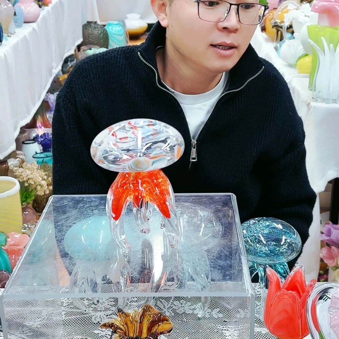 福利不退不换琉璃花瓶艺术品