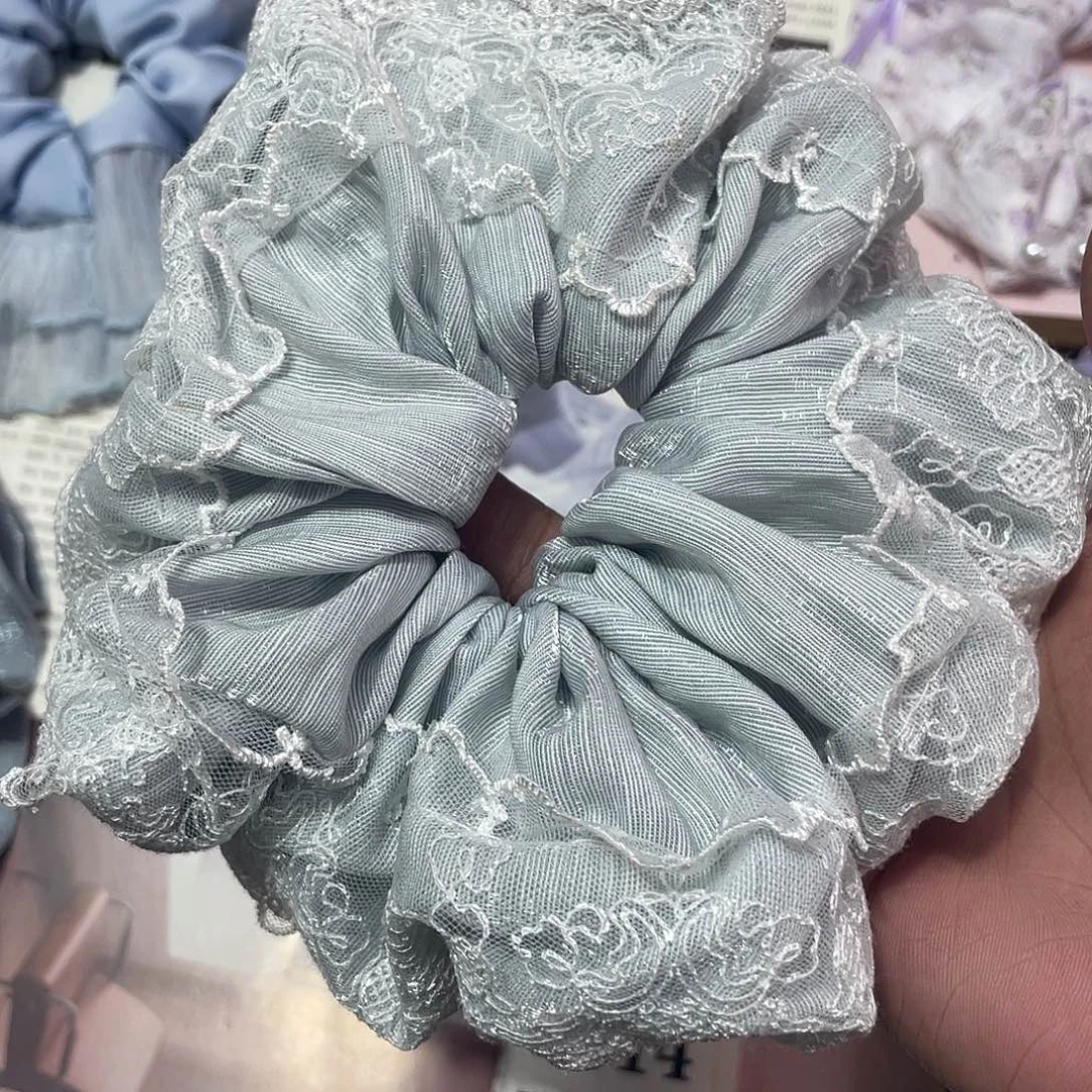 布艺非金属 灰色肠圈