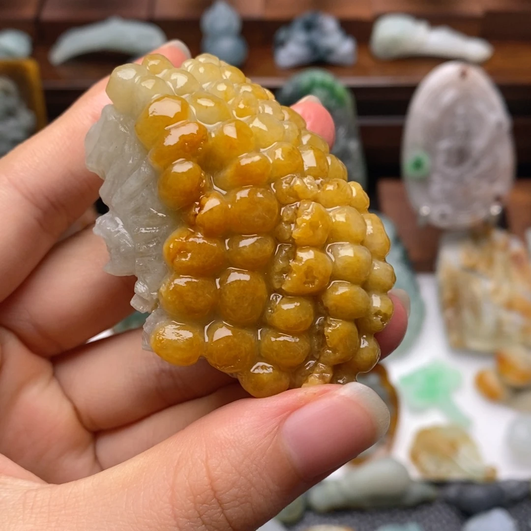 定制翡翠未镶嵌翡翠
