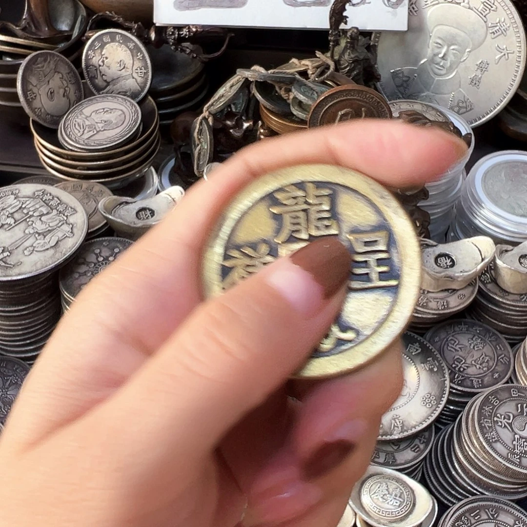 金属复古风格摆件