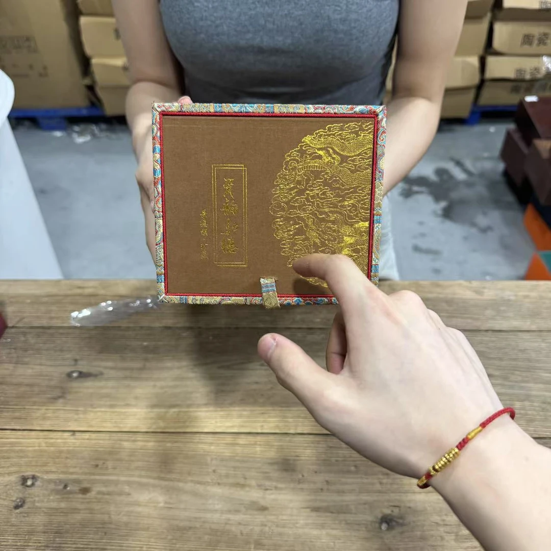 【闪购商品】青瓷桃子扳指主人杯品茗杯[无礼盒]