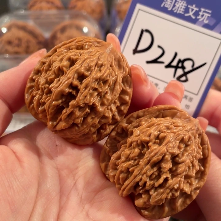 把件文玩核桃D248虎头42
