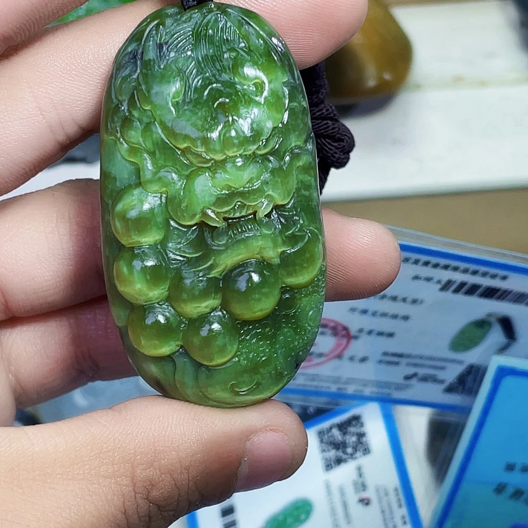 颈饰未镶嵌和田玉约**章