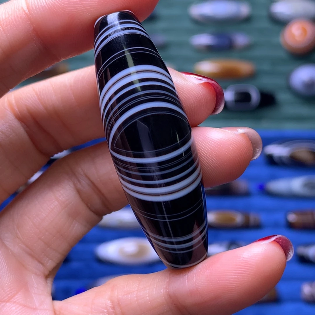 飞***湖玛瑙/玉髓未镶嵌颈饰