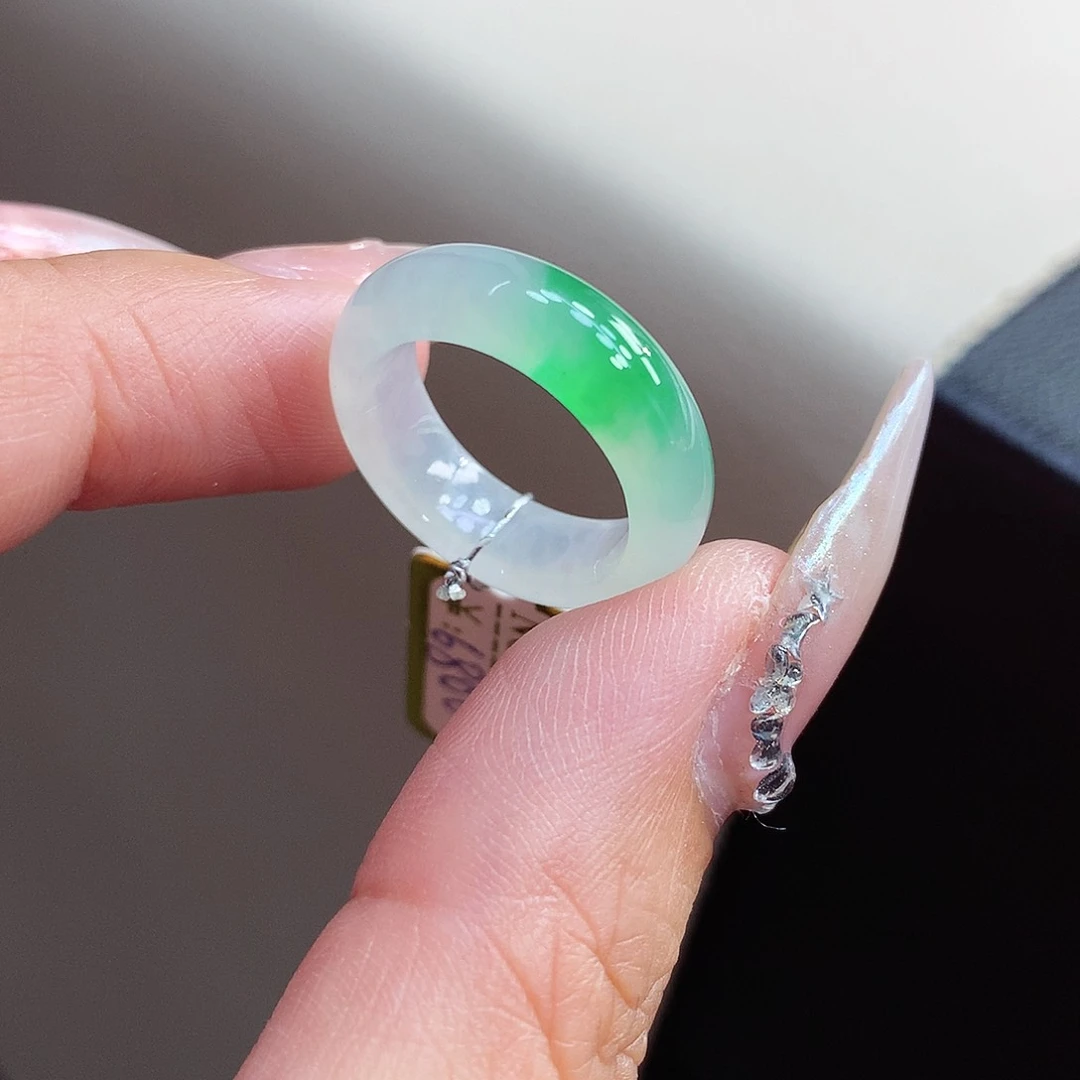 翡翠戒指未镶嵌11号