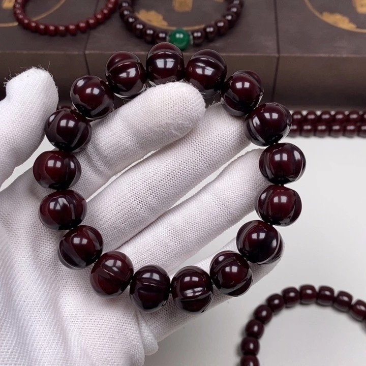 X***9手串/手链核桃猴头鲨鱼