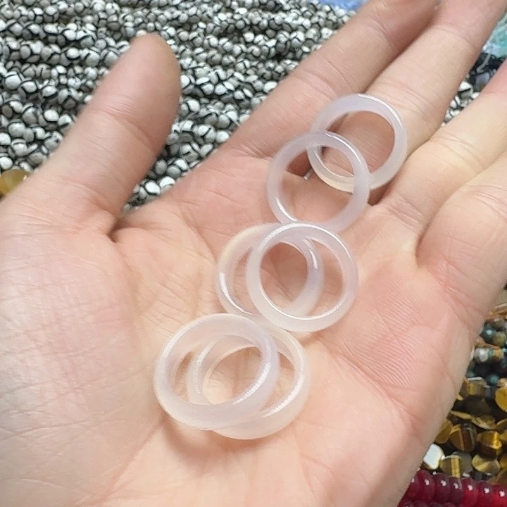 玛瑙/玉髓未镶嵌珠宝半成品2个17mm粉玉髓跑环