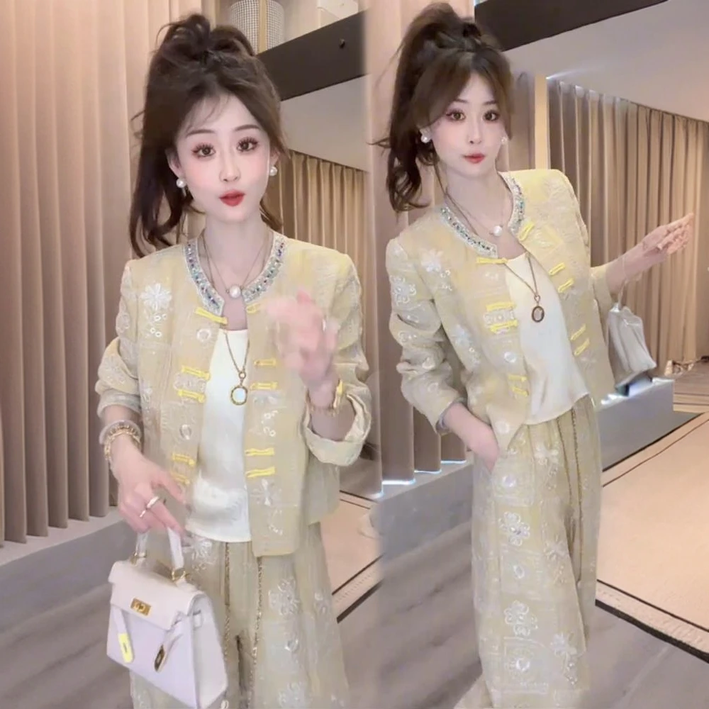 La babite时尚套装女春秋新款气质显瘦短款国风外套阔腿裤两件套