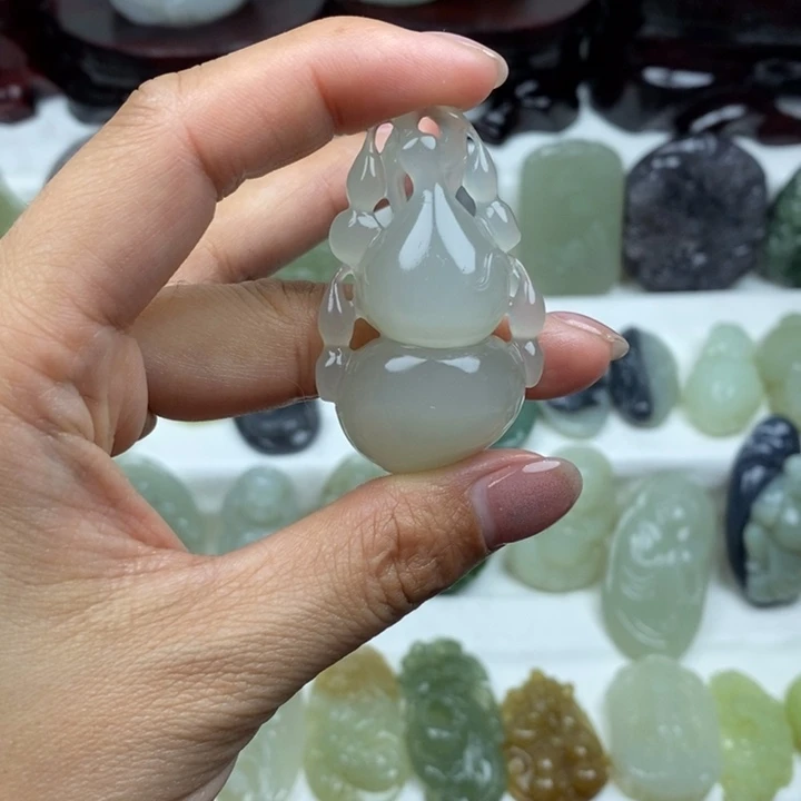 和田玉未镶嵌颈饰72