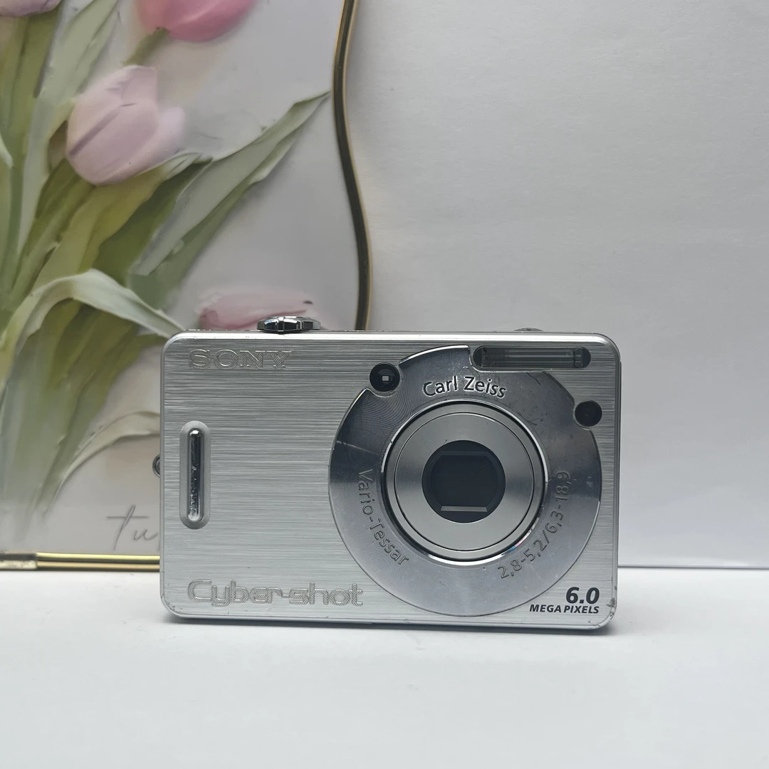 95新 Sony/索尼 w50  600万像素3倍变焦 配件齐No退换