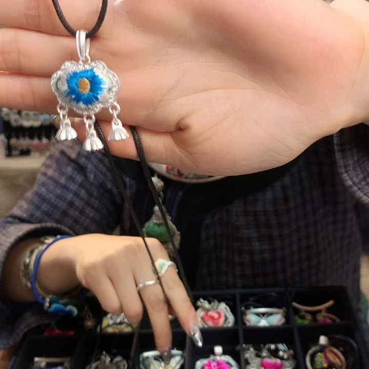 花岗石铁合金项链