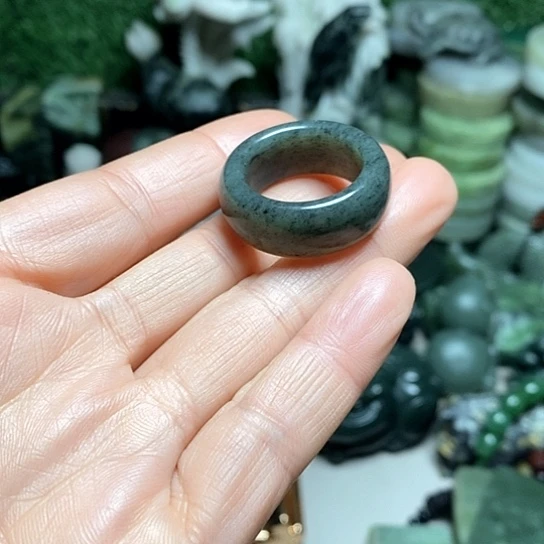 未镶嵌和田玉（糖玉）珠宝半成品