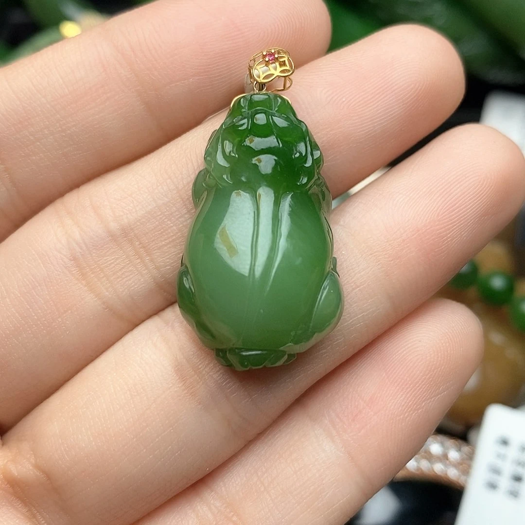 和田玉（碧玉）颈饰18K金镶嵌