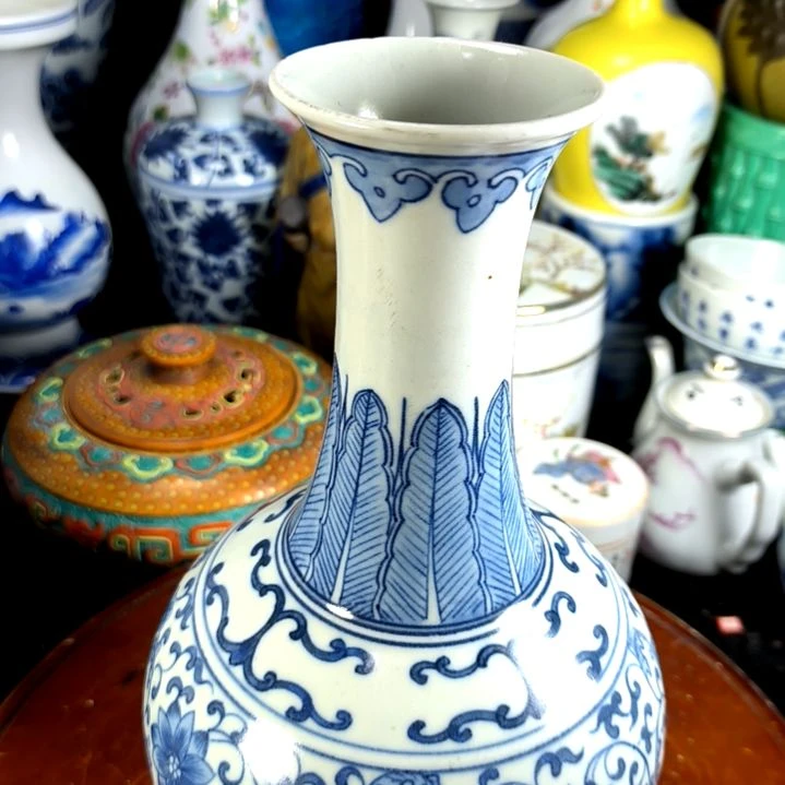 摆件全手工制作的瓷器