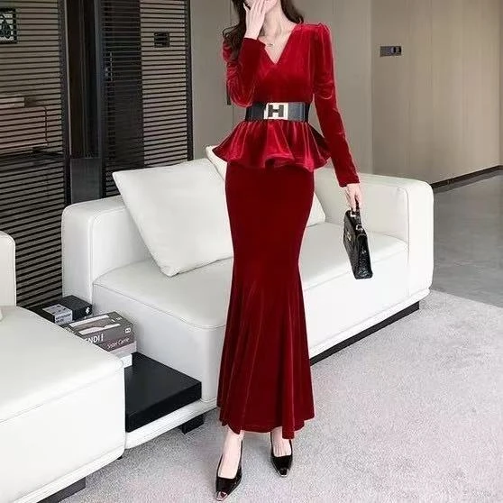 两件套/长袖气质2025秋季时尚网红金钻绒上衣包臀长裙套装两件
