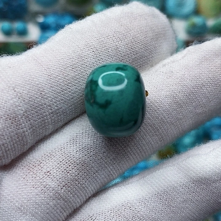 绿松石未镶嵌天然原矿 地大质检