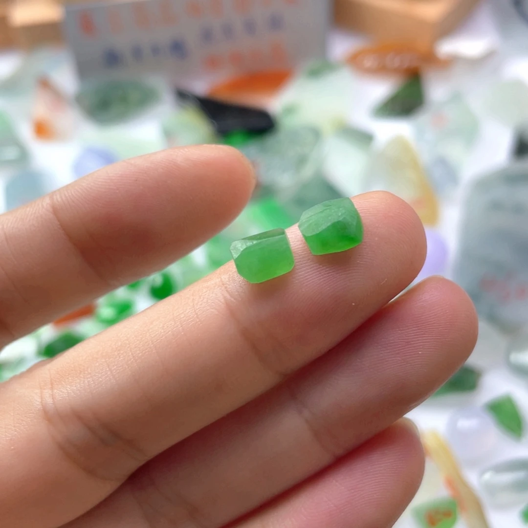 定制翡翠未镶嵌天然缅甸翡翠