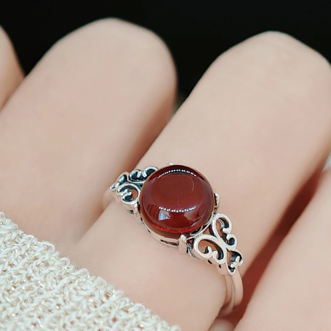 s925银蝴蝶血珀琥珀正圆戒指