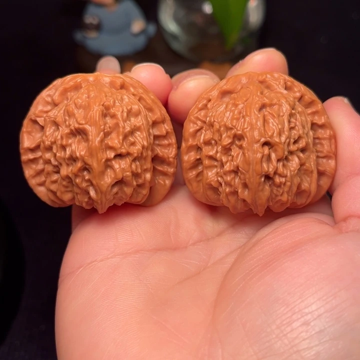 文玩核桃把件白狮子42