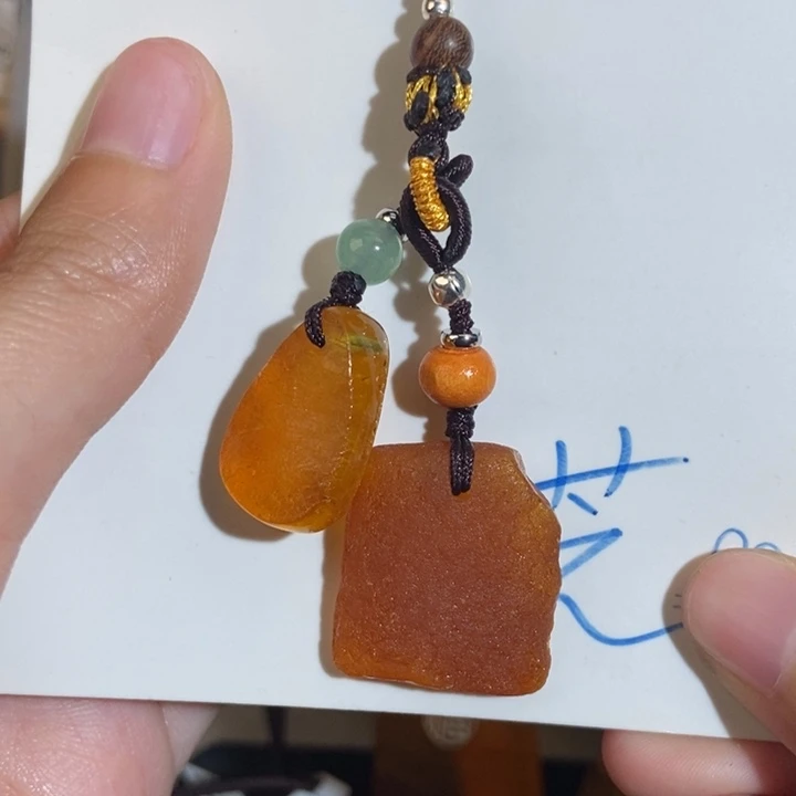 琥珀珠宝奇石未镶嵌