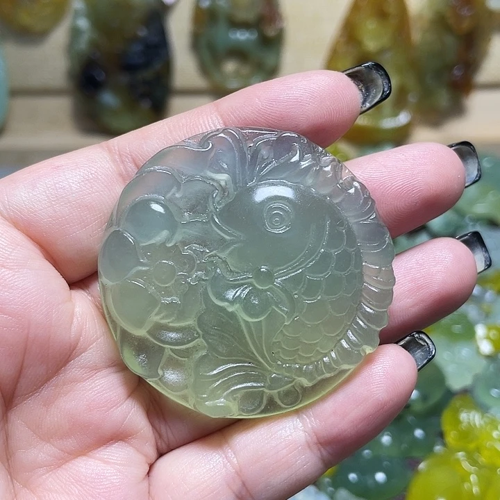 蛇纹石玉合金颈饰