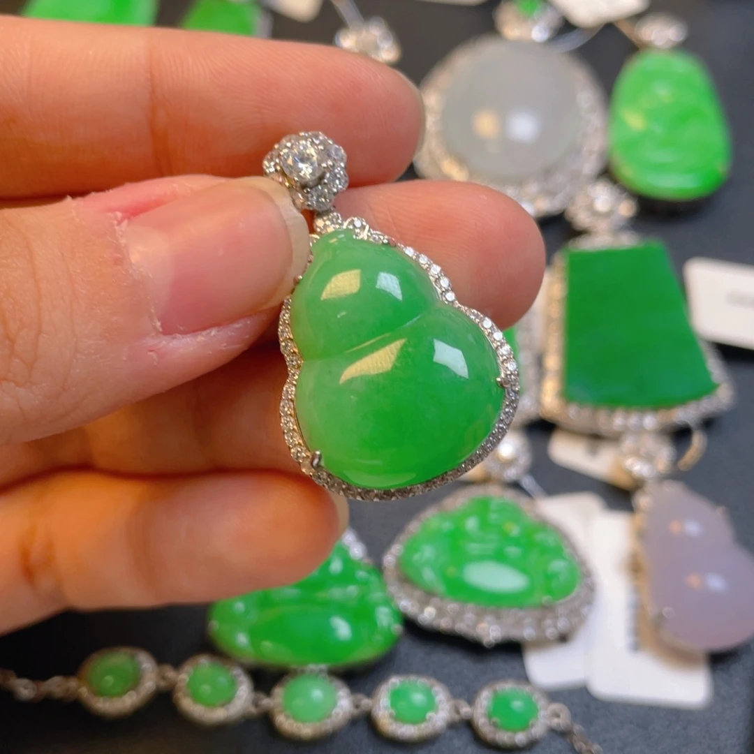 翡翠银S925镶嵌颈饰