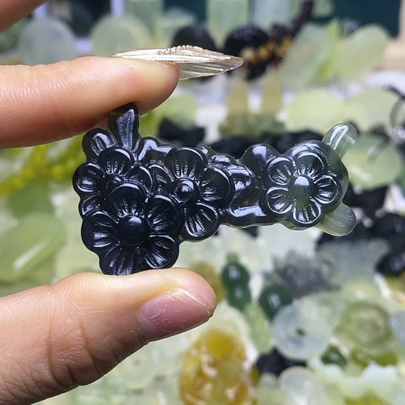 【闪购商品】蛇纹石玉颈饰未镶嵌