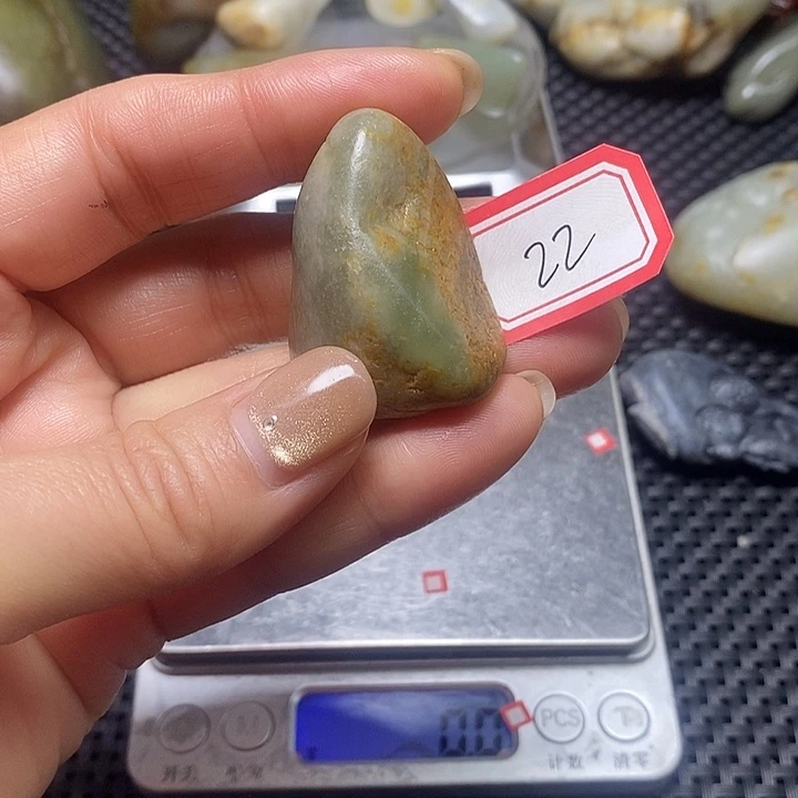 和田玉未镶嵌珠宝奇石22