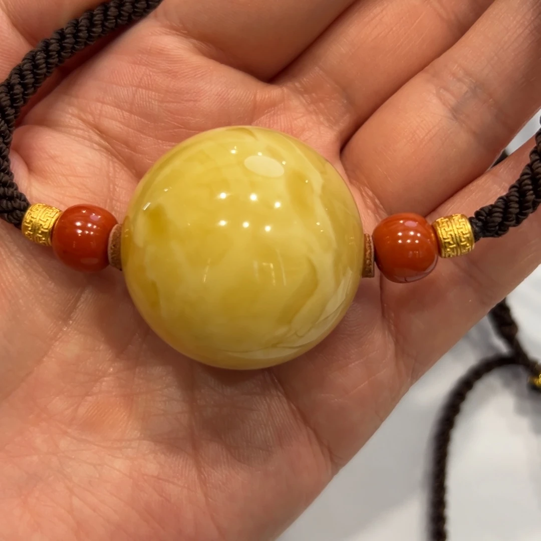 琥珀颈饰未镶嵌大***7