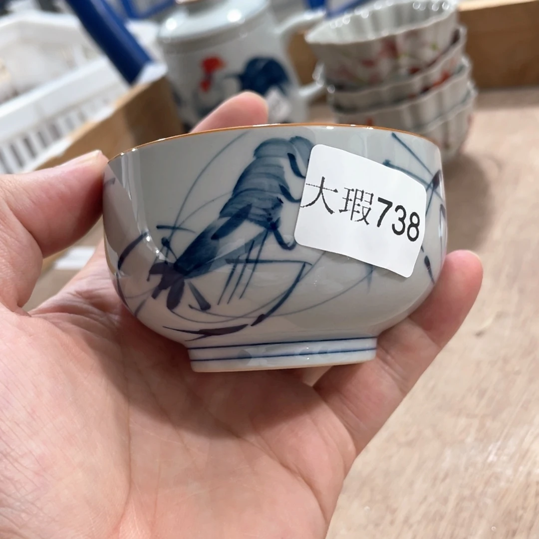 釉下手绘茶具微瑕