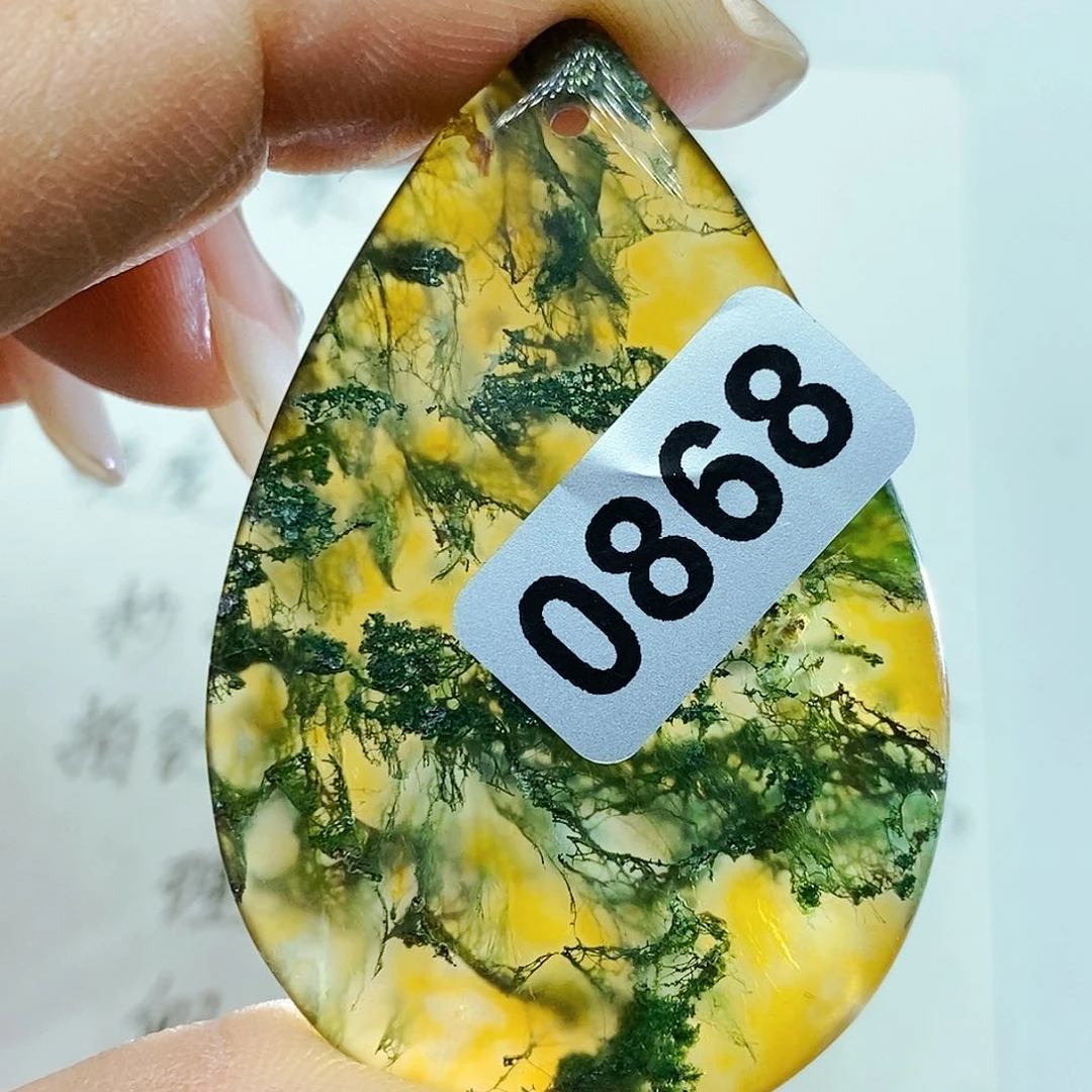 未镶嵌颈饰玛瑙/玉髓佛*魔