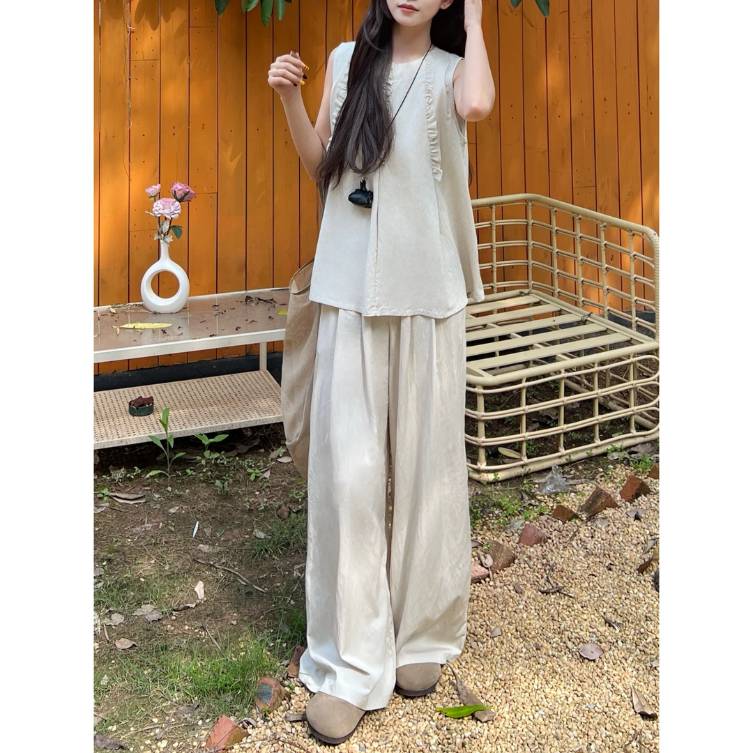 韩系2025夏季减龄气质圆领上衣小众压褶宽松休闲无袖背心套装女