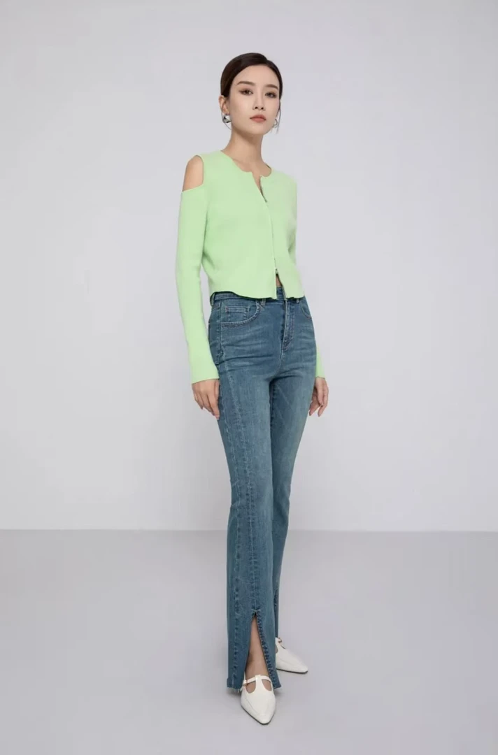 春季白搭时尚裤子