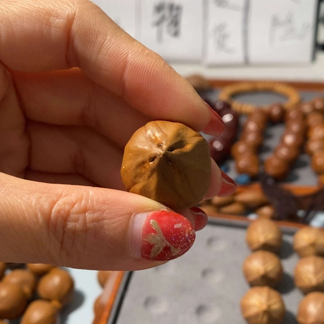 橄榄核手串毛****?2.4精品4花3通